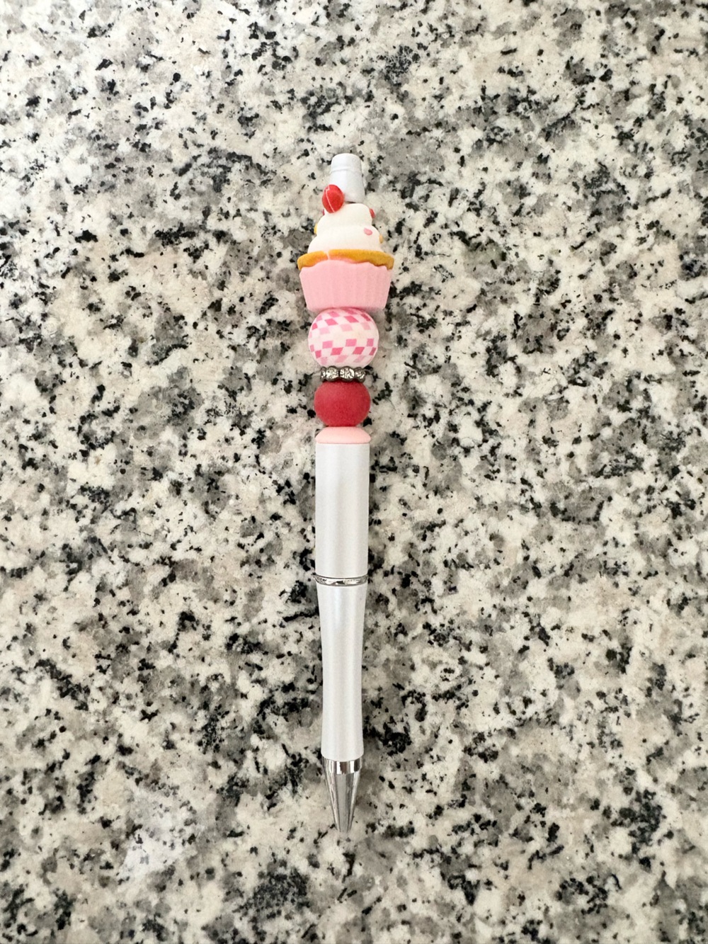 Cupcake pen